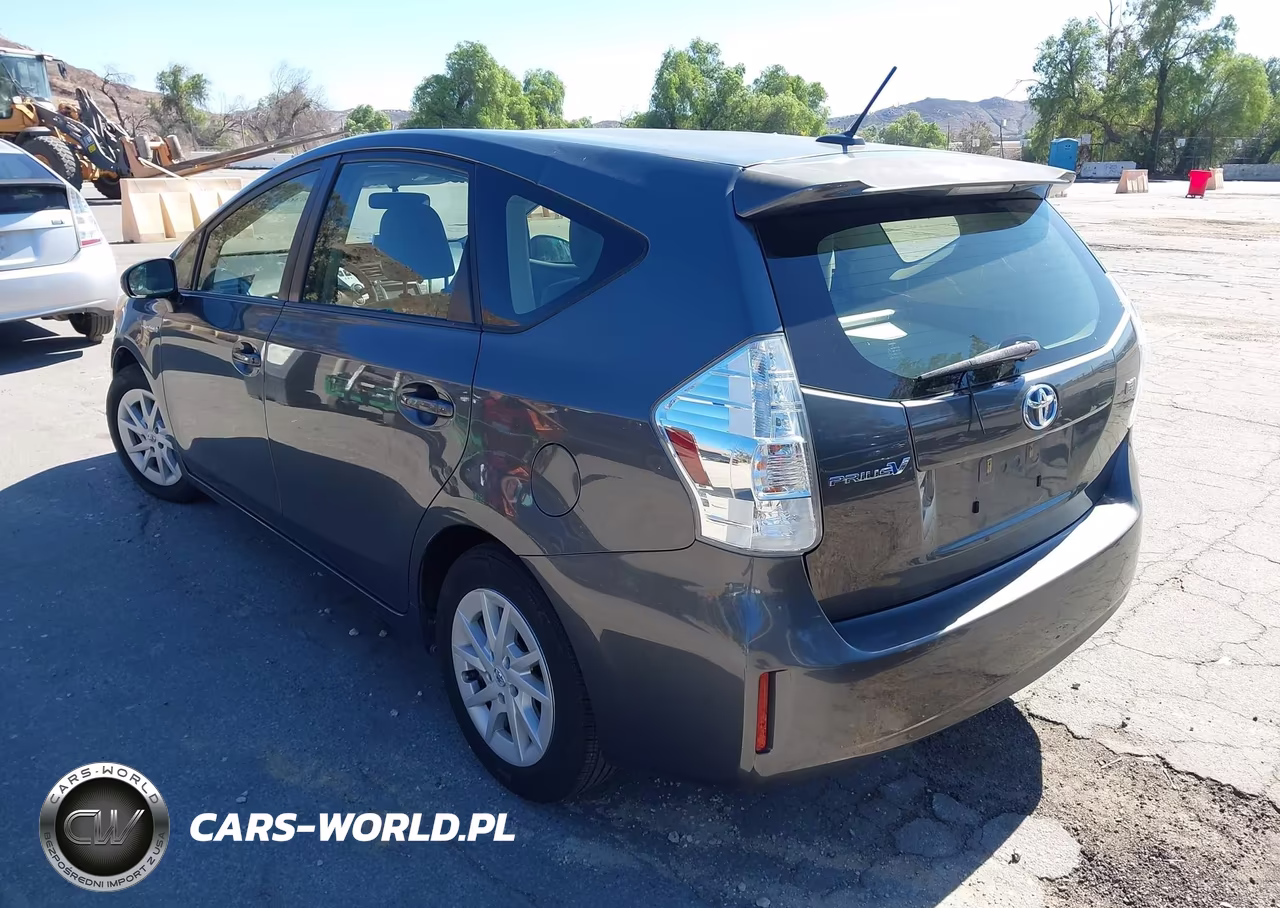 2013 Toyota Prius V Three VIN:JTDZN3EU8D3278963 - 3