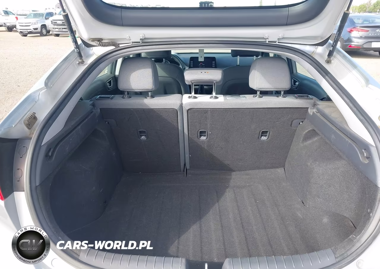 2021 Hyundai Ioniq Hybrid Blue VIN:KMHC65LC5MU247474 - 12