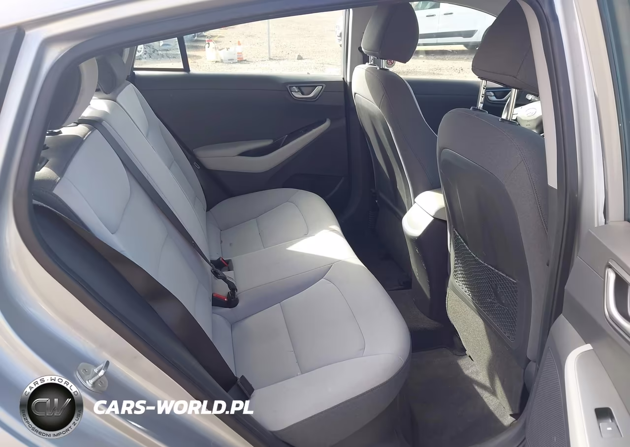2021 Hyundai Ioniq Hybrid Blue VIN:KMHC65LC5MU247474 - 8