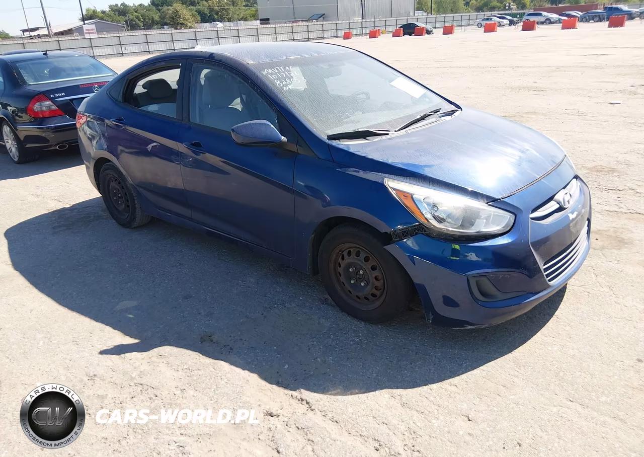 2015 Hyundai Accent Gls VIN:KMHCT4AE2FU828053 - 1