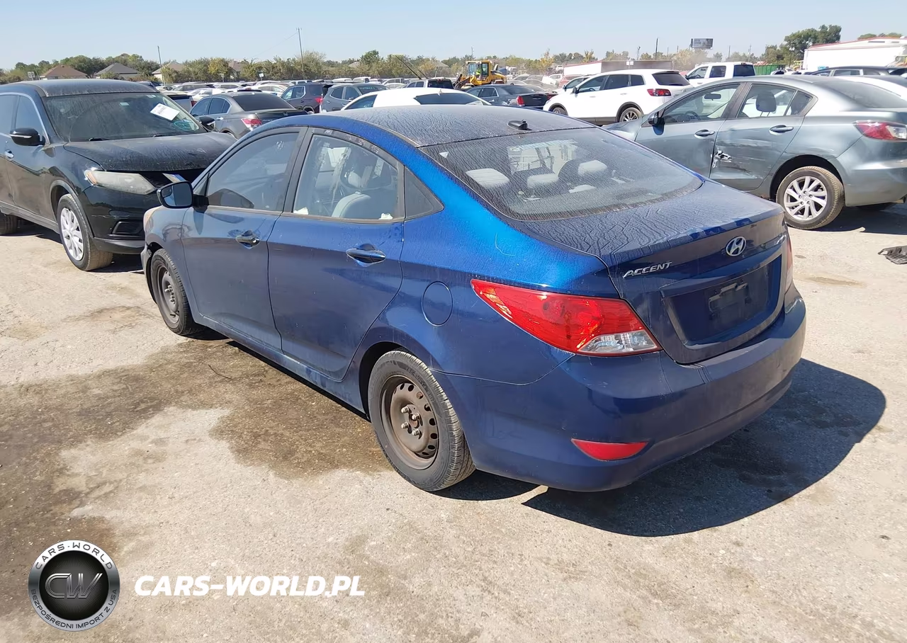2015 Hyundai Accent Gls VIN:KMHCT4AE2FU828053 - 3