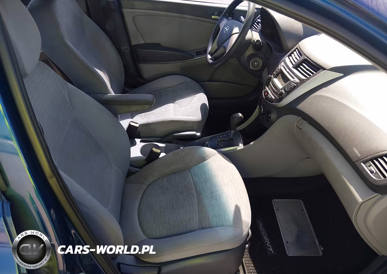2015 Hyundai Accent Gls VIN:KMHCT4AE2FU828053 - 5