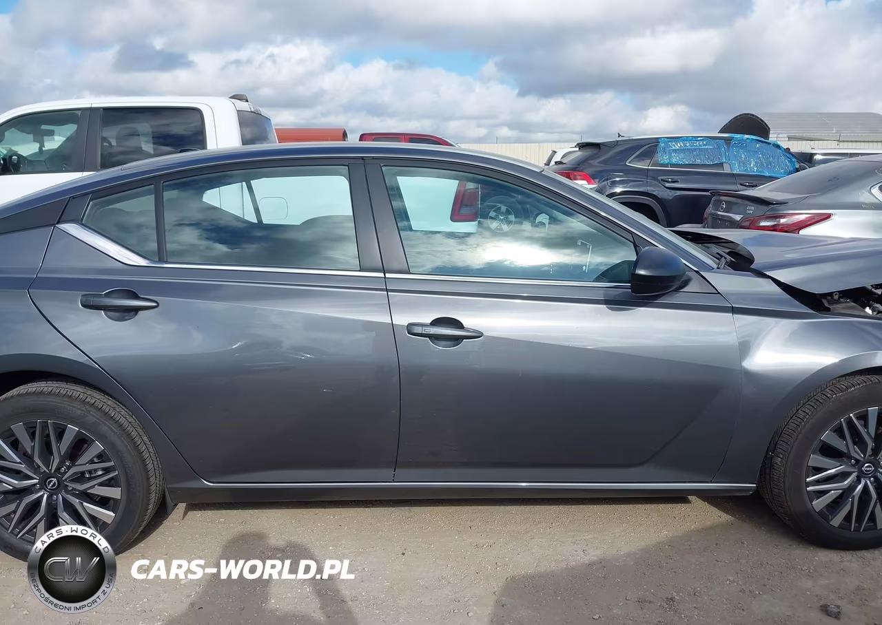 2026 Nissan Altima Sv Awd VIN:1N4BL4DW9TN338192 - 13