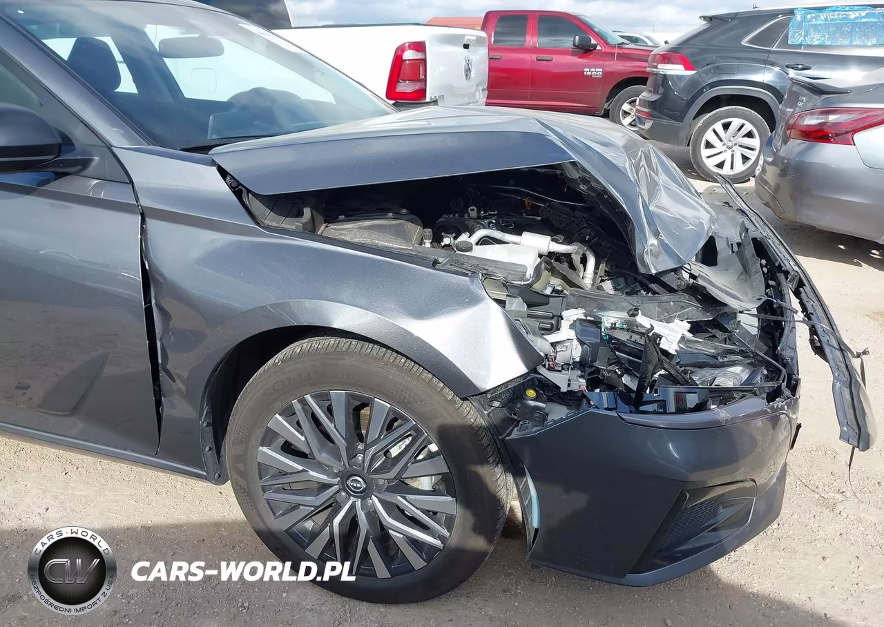 2026 Nissan Altima Sv Awd VIN:1N4BL4DW9TN338192 - 17