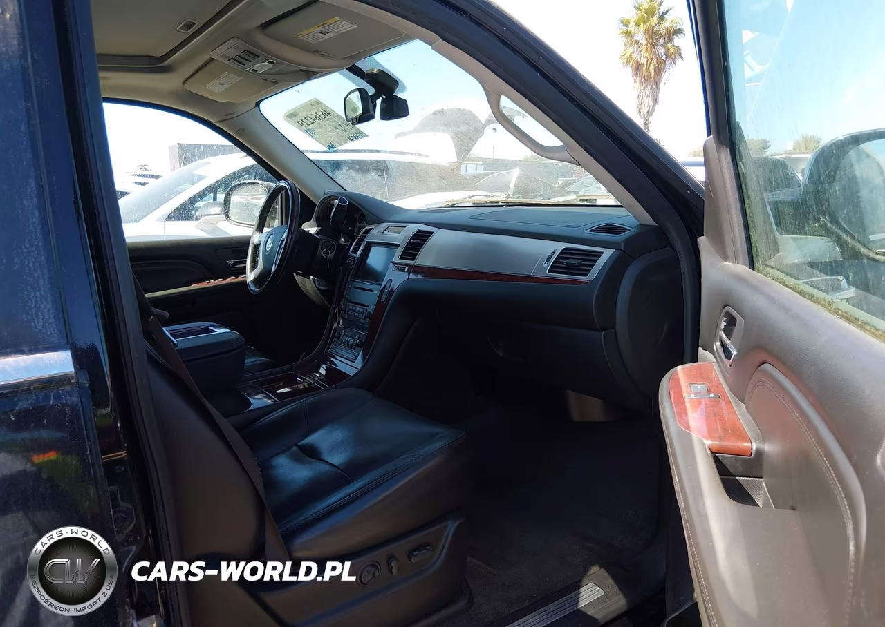2007 Cadillac Escalade Standard VIN:1GYFK63807R228900 - 5