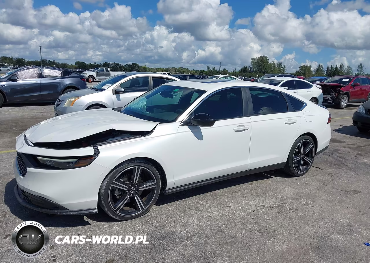 2024 Honda Accord Hybrid Sport VIN:1HGCY2F52RA004662 - 18