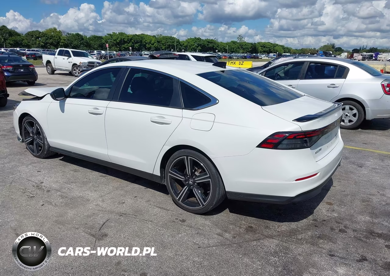2024 Honda Accord Hybrid Sport VIN:1HGCY2F52RA004662 - 3