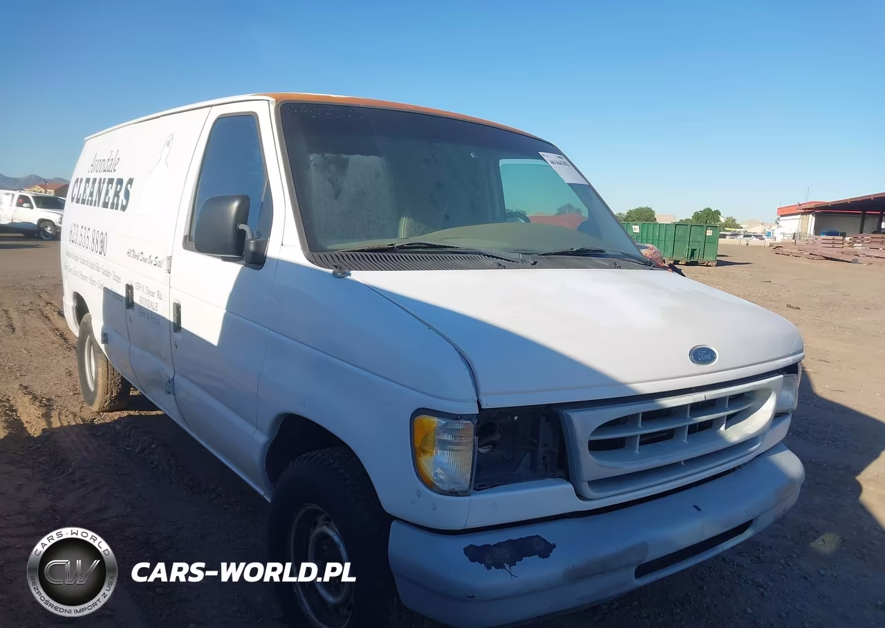 2000 FORD E-150 COMMERCIAL-RECREATIONAL