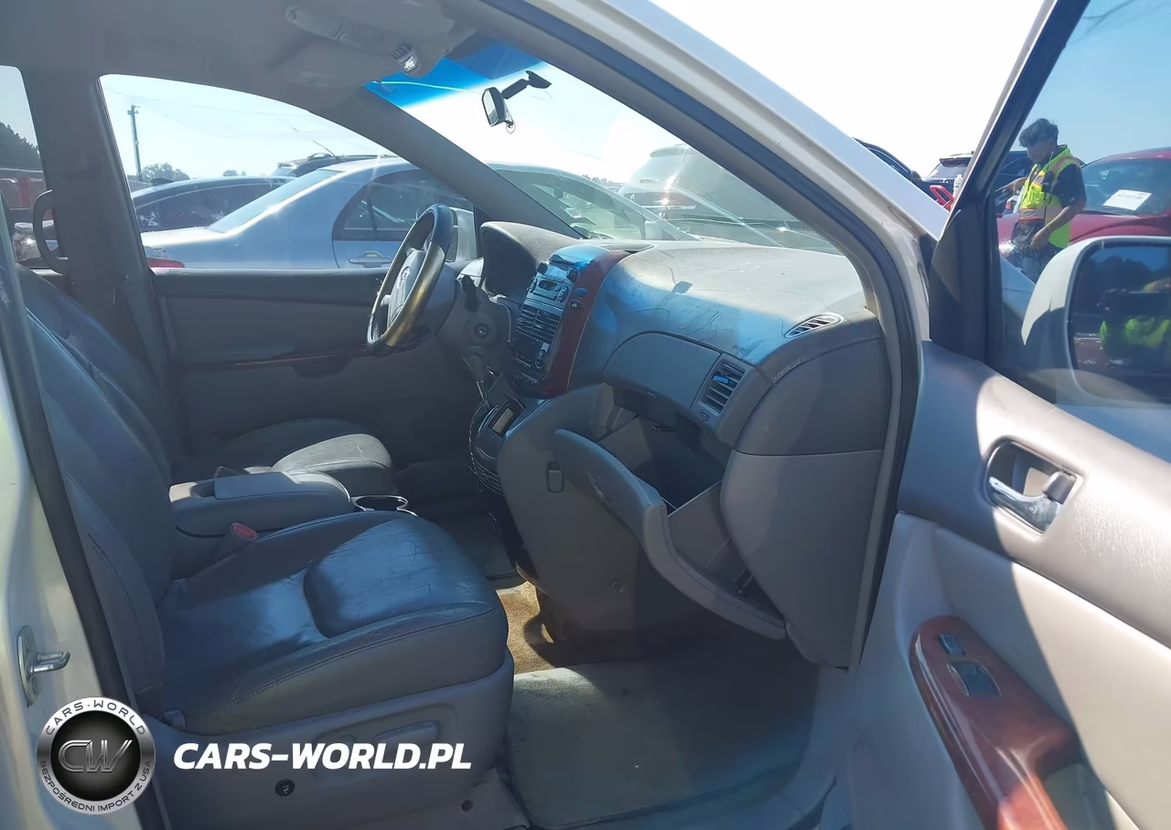 2005 Toyota Sienna Xle VIN:5TDZA22C55S379976 - 5