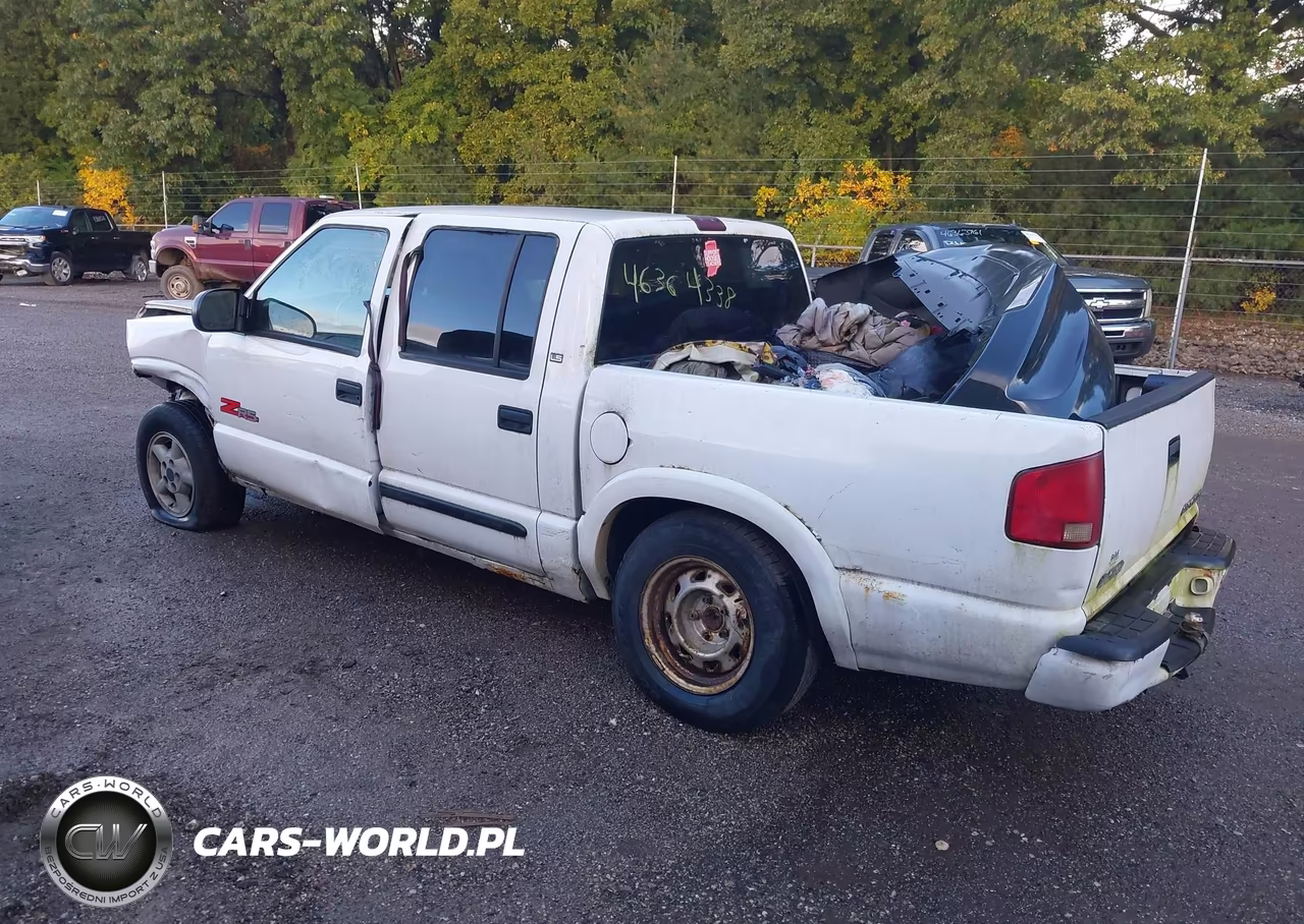 2003 Chevrolet S-10 Ls VIN:1GCDT13X23K141037 - 3