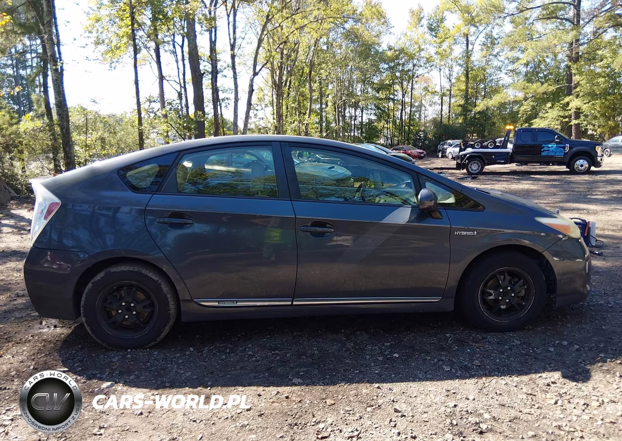 2012 Toyota Prius Three VIN:JTDKN3DU4C1545691 - 13
