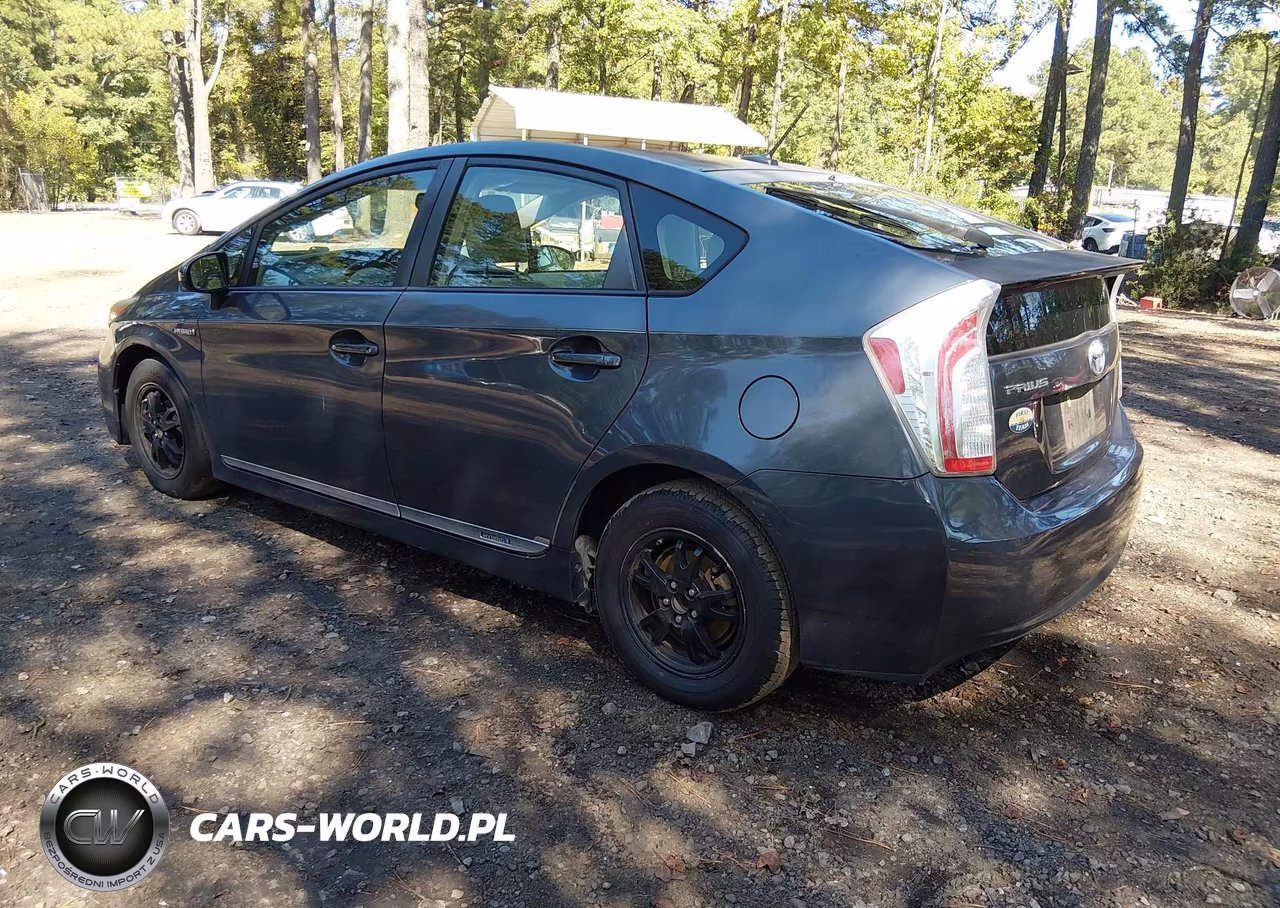 2012 Toyota Prius Three VIN:JTDKN3DU4C1545691 - 3