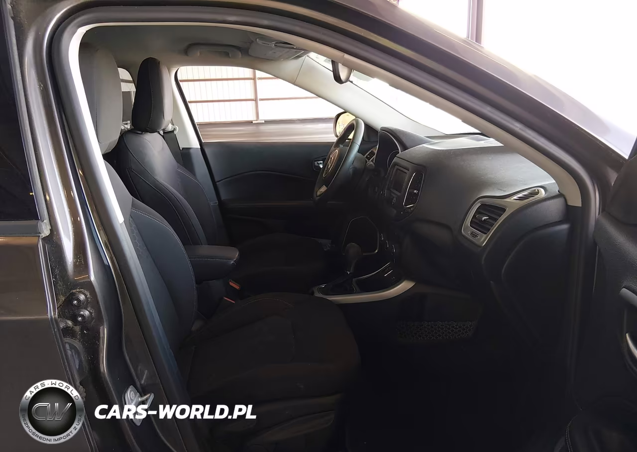2018 Jeep Compass Sport Fwd VIN:3C4NJCAB0JT182243 - 5