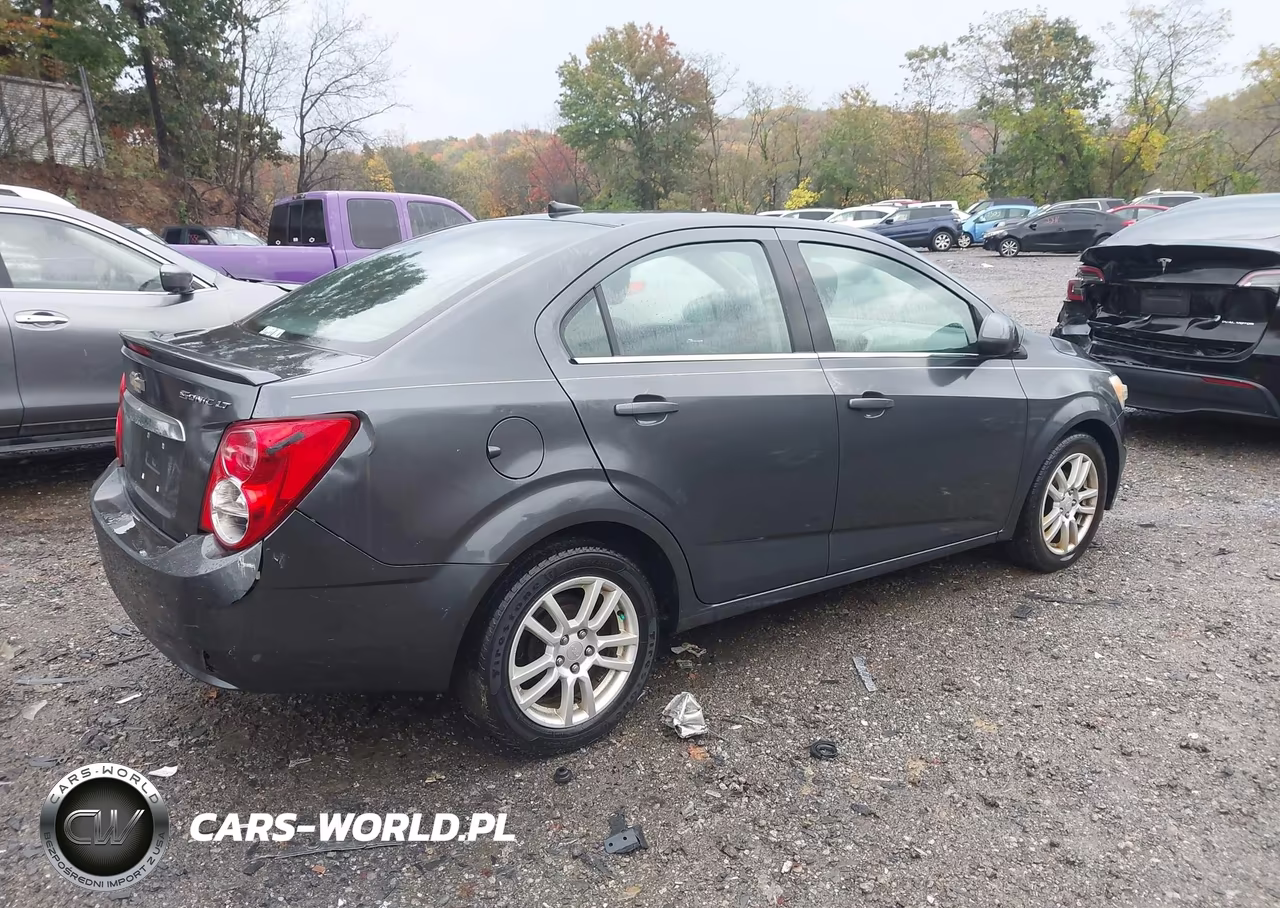 2013 Chevrolet Sonic Lt Auto VIN:1G1JC5SG3D4175451 - 4