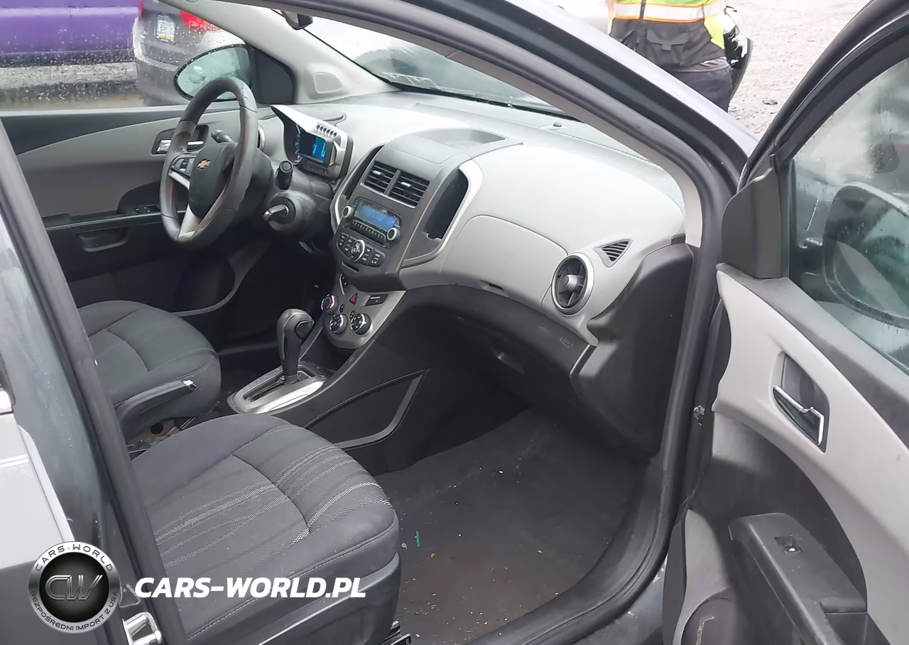 2013 Chevrolet Sonic Lt Auto VIN:1G1JC5SG3D4175451 - 5