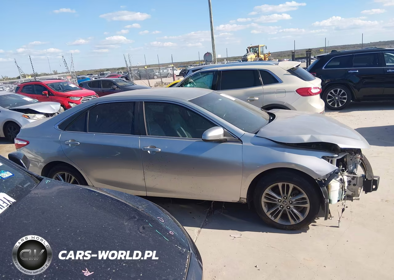2015 Toyota Camry Se VIN:4T1BF1FK2FU912020 - 13