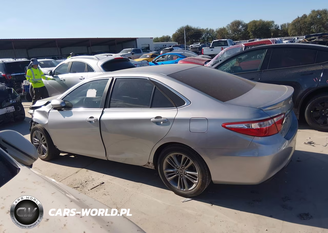 2015 Toyota Camry Se VIN:4T1BF1FK2FU912020 - 14