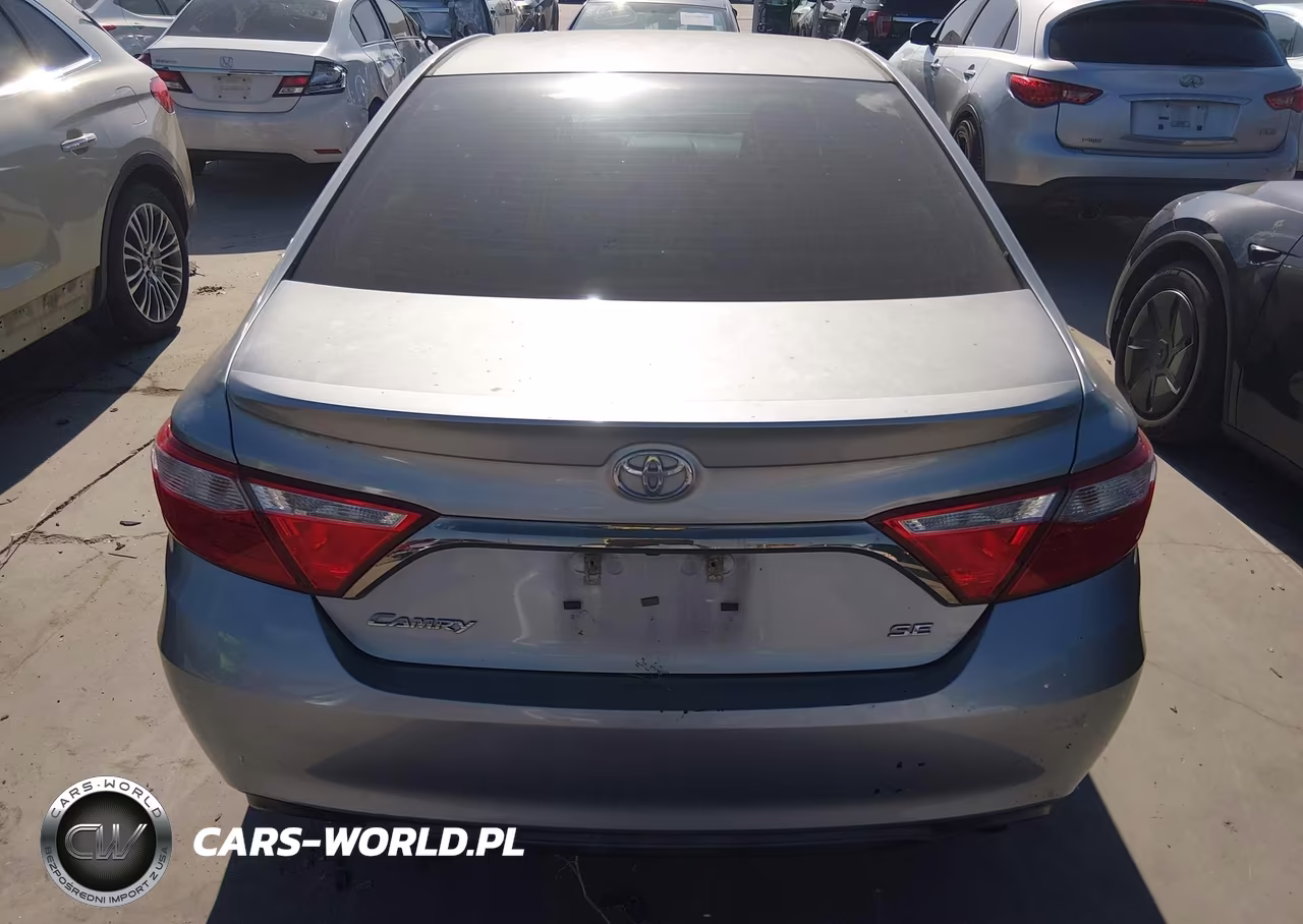 2015 Toyota Camry Se VIN:4T1BF1FK2FU912020 - 16