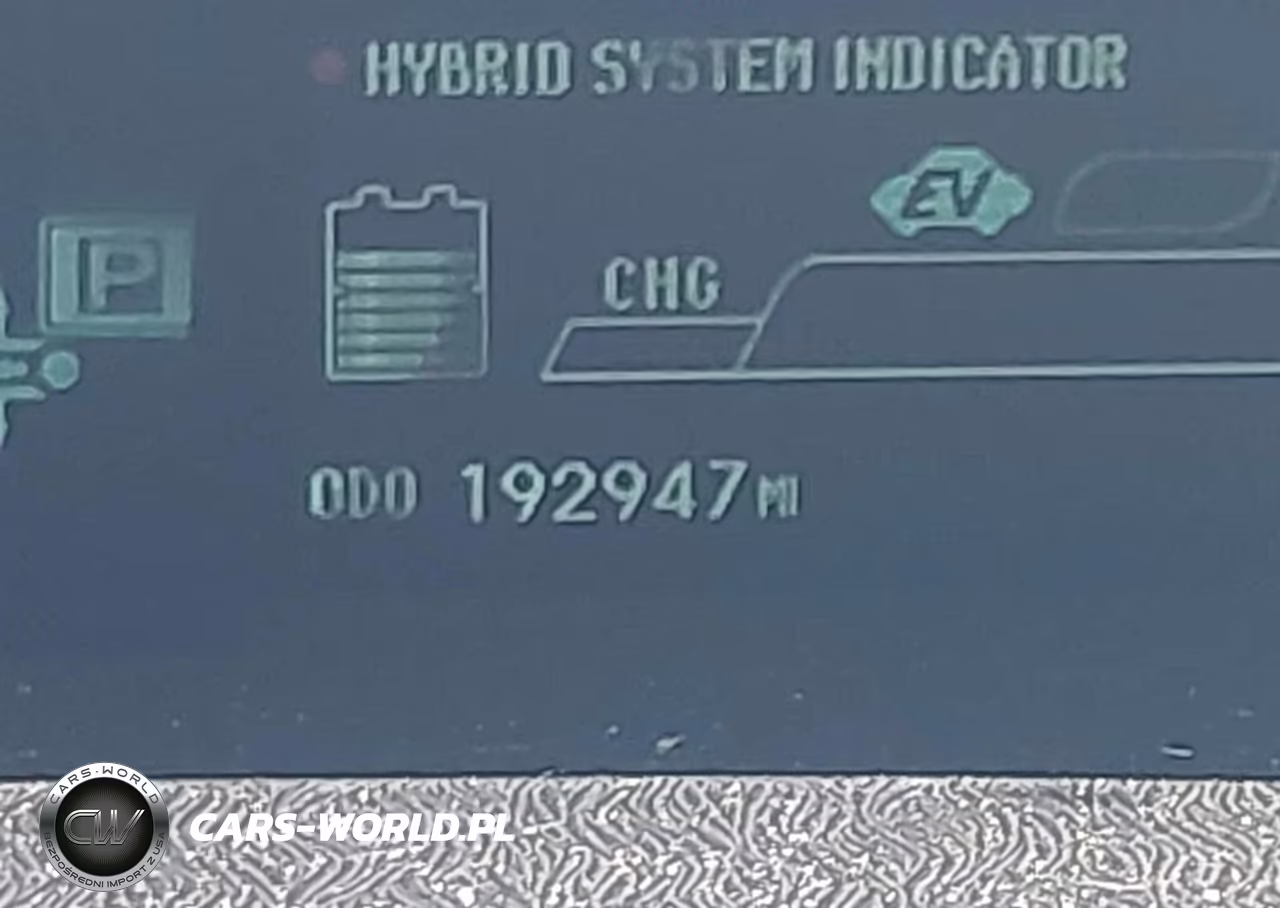2015 Toyota Prius Persona Series Special Edition VIN:JTDKN3DU4F0410821 - 16