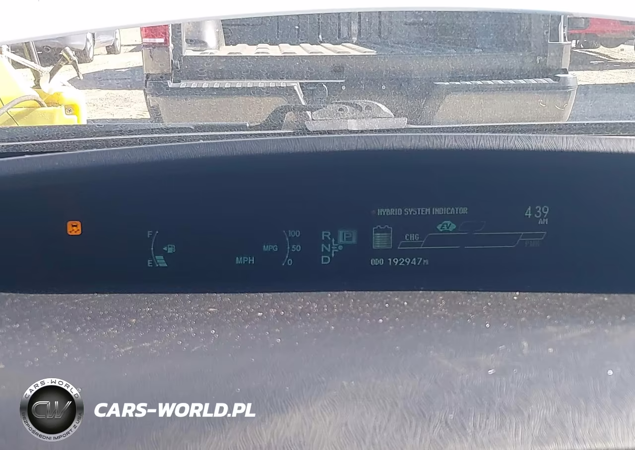 2015 Toyota Prius Persona Series Special Edition VIN:JTDKN3DU4F0410821 - 7