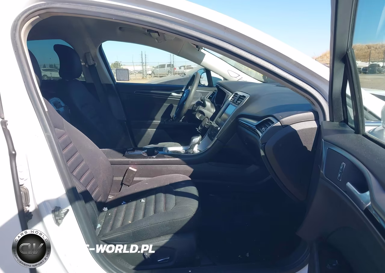 2016 Ford Fusion Se VIN:3FA6P0T93GR342980 - 5