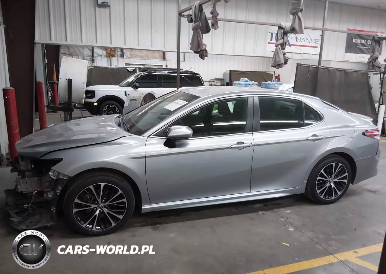 2020 Toyota Camry Se VIN:4T1G11AK8LU942291 - 15