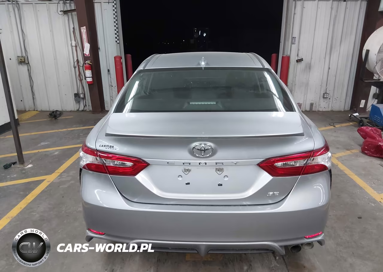 2020 Toyota Camry Se VIN:4T1G11AK8LU942291 - 17