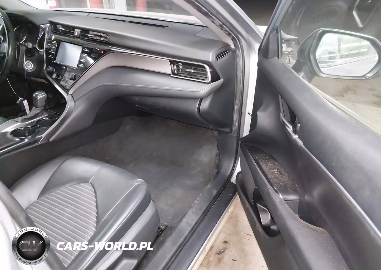2020 Toyota Camry Se VIN:4T1G11AK8LU942291 - 5