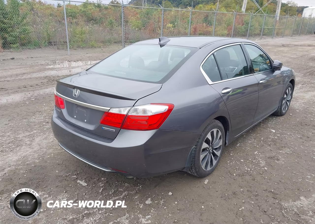2015 Honda Accord Hybrid VIN:1HGCR6F37FA012965 - 4