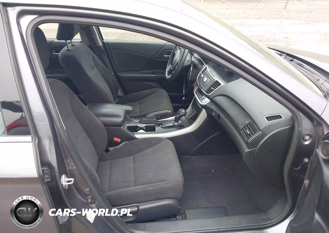 2015 Honda Accord Hybrid VIN:1HGCR6F37FA012965 - 5