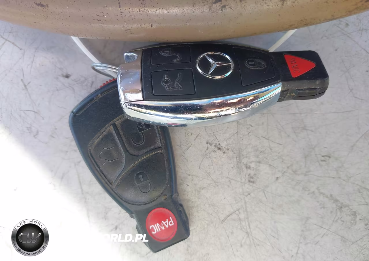 1998 Mercedes-Benz E 320 VIN:WDBJF65F9WA571619 - 11
