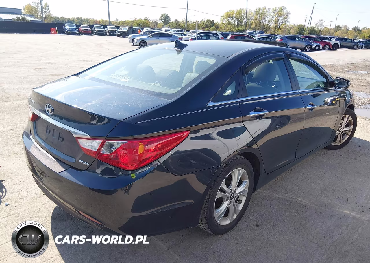 2011 Hyundai Sonata Limited VIN:5NPEC4AC0BH142979 - 4