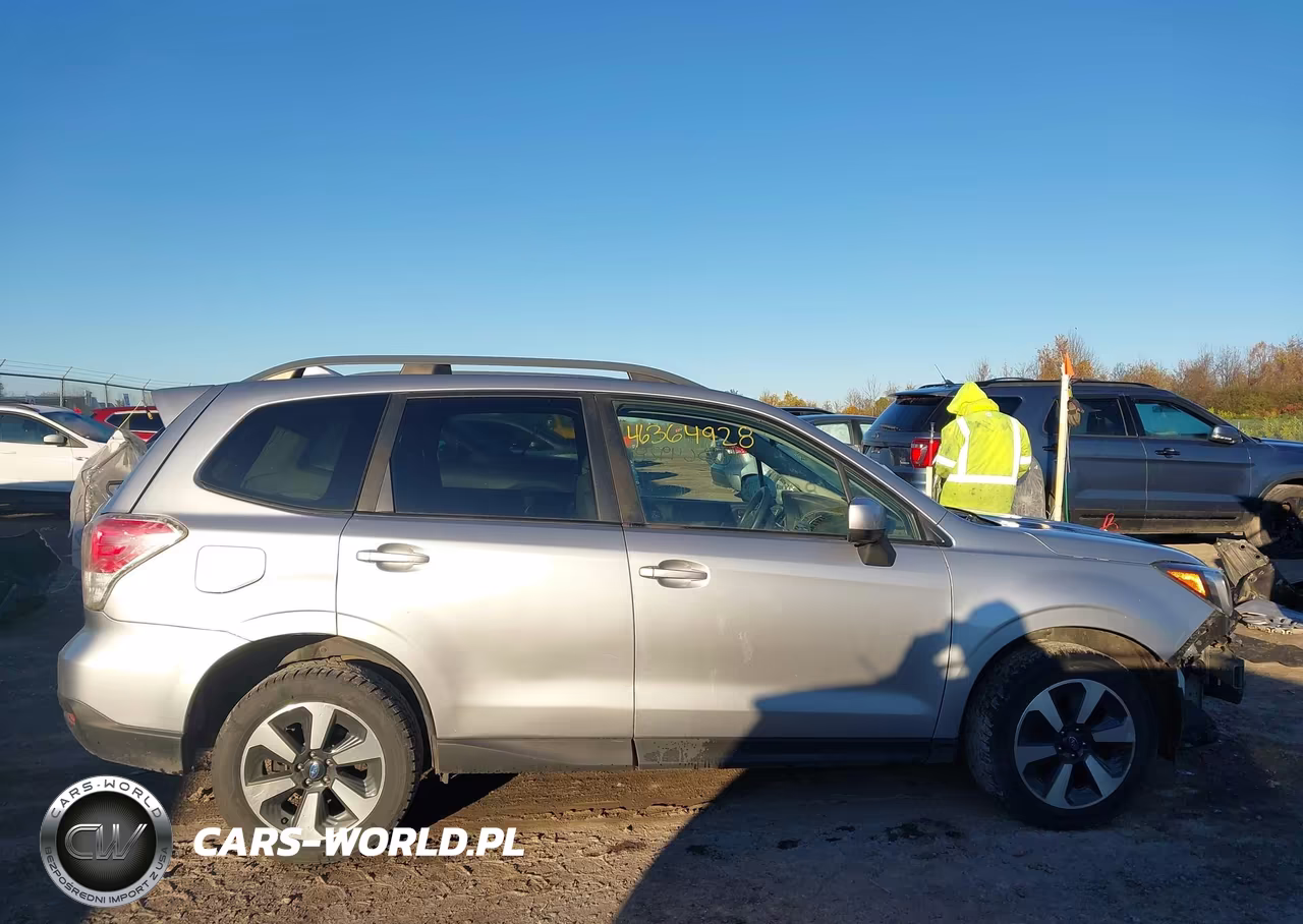 2017 Subaru Forester 2.5I Premium VIN:JF2SJAEC2HH433963 - 14