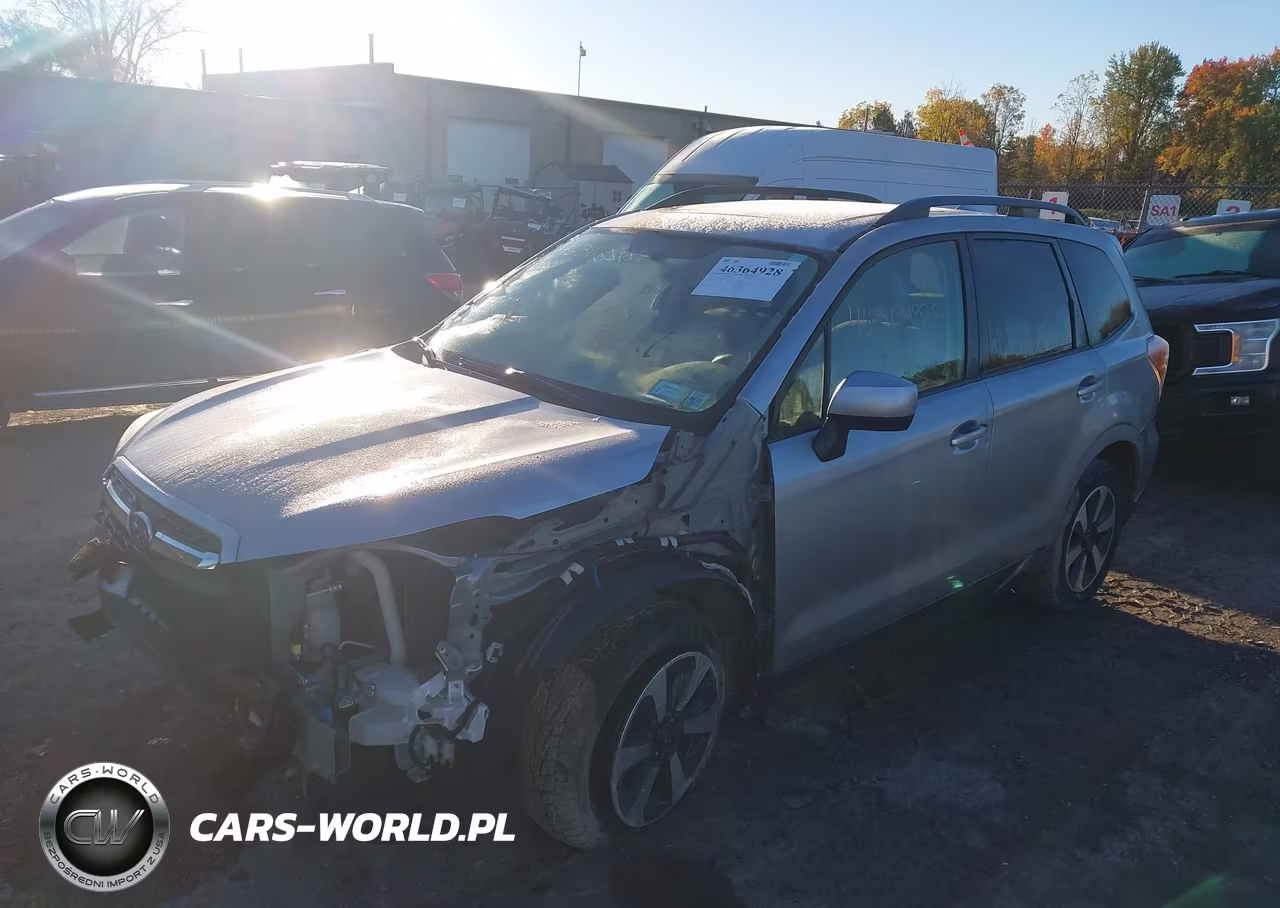 2017 Subaru Forester 2.5I Premium VIN:JF2SJAEC2HH433963 - 2