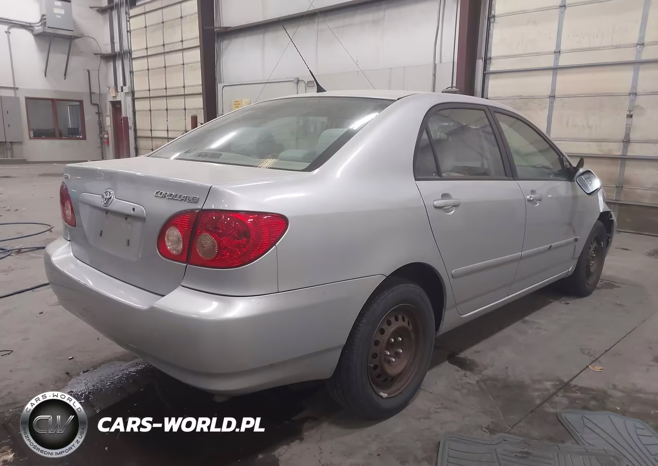2007 Toyota Corolla Le VIN:1NXBR32E17Z825519 - 4