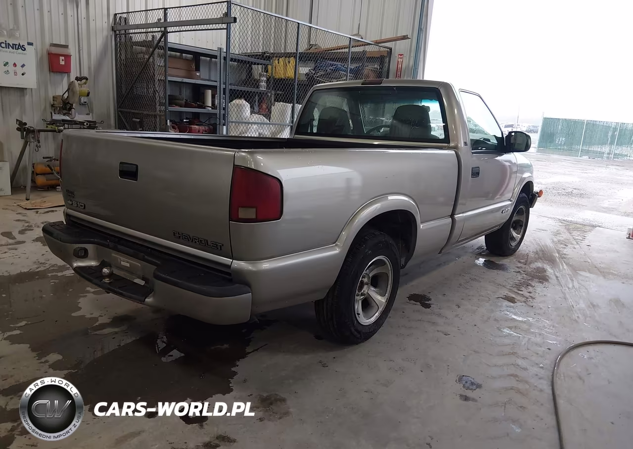 2000 Chevrolet S-10 Ls VIN:1GCCS1443YK163820 - 4
