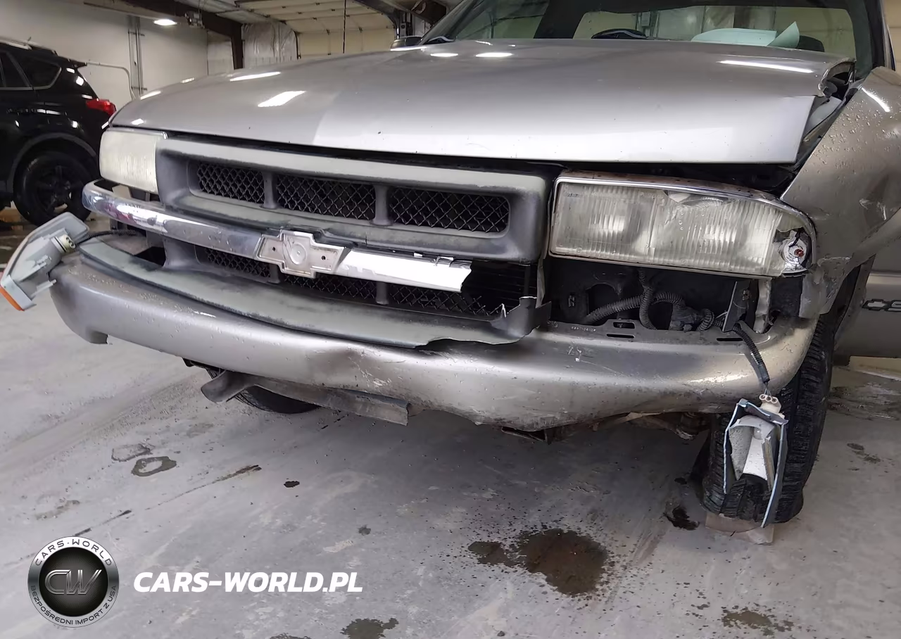 2000 Chevrolet S-10 Ls VIN:1GCCS1443YK163820 - 6