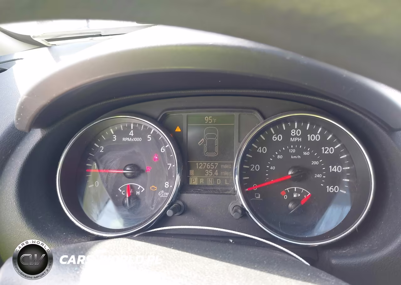2013 Chevrolet Cruze 1Lt Auto VIN:JN8AS5MT8FW656845 - 7