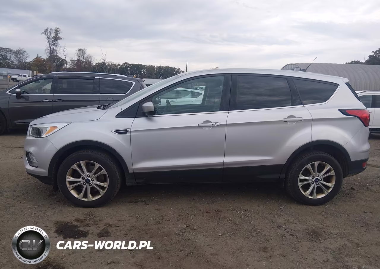2019 Ford Escape Se VIN:1FMCU9GD2KUB80541 - 14