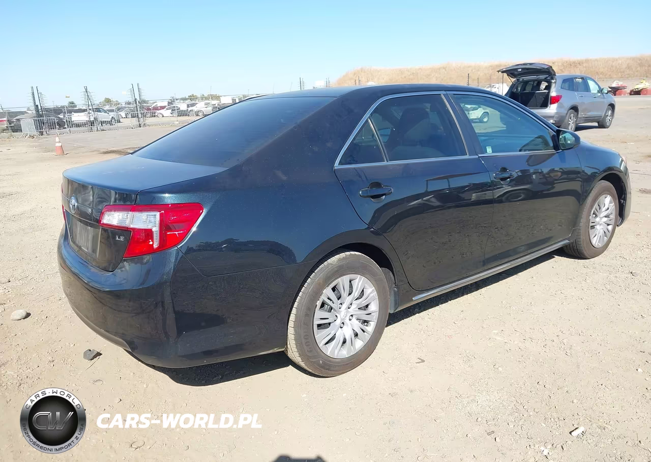 2012 Toyota Camry Le VIN:4T1BF1FK0CU005813 - 4