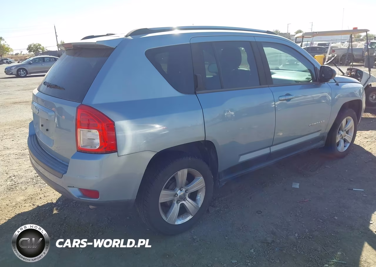 2013 Jeep Compass Sport VIN:1C4NJCBB5DD255745 - 4