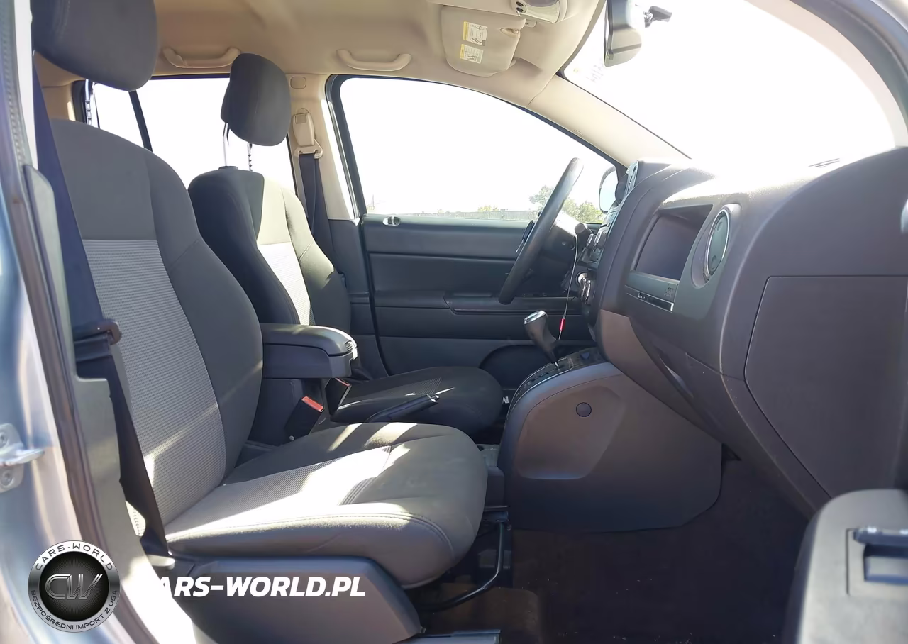 2013 Jeep Compass Sport VIN:1C4NJCBB5DD255745 - 5