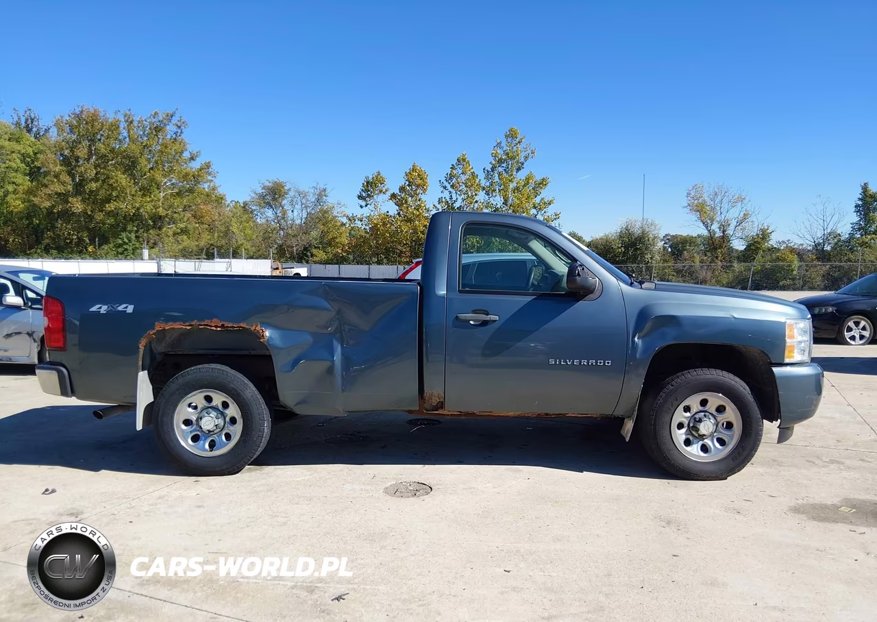 2011 Chevrolet Silverado 1500 Work Truck VIN:1GCNKPE01BF174449 - 12