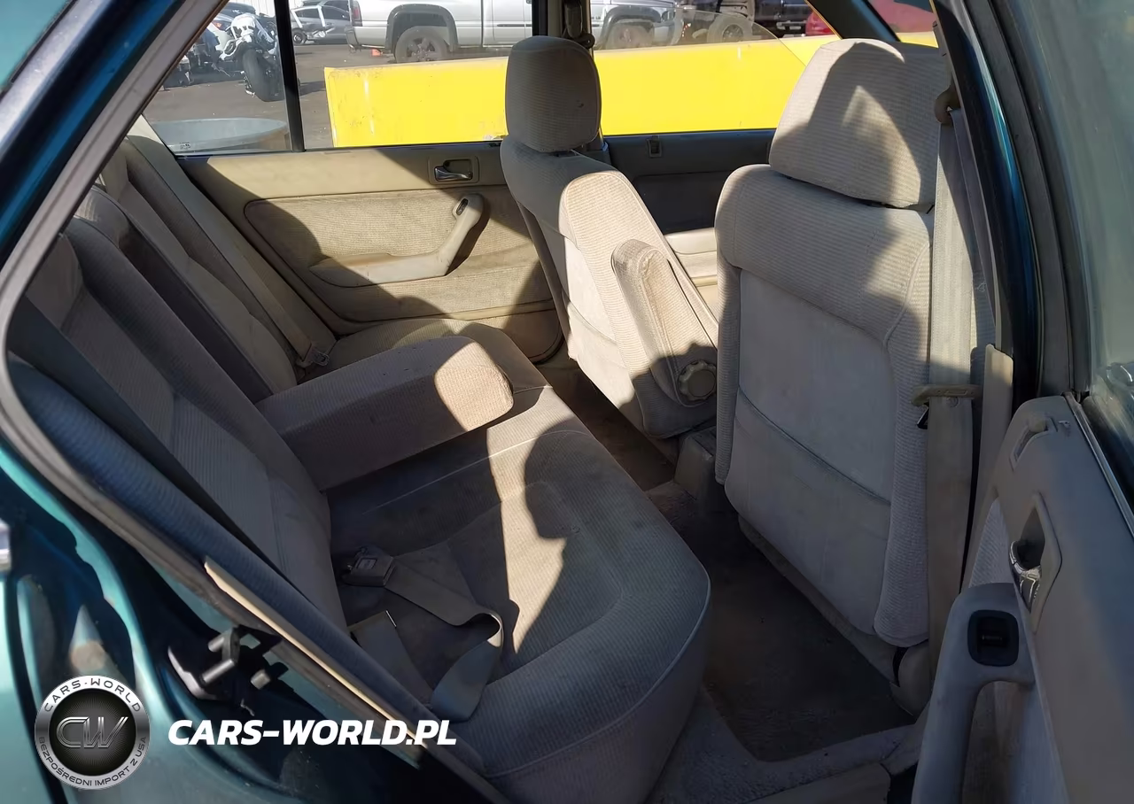 1993 Honda Accord Ex VIN:JHMCB7671PC040678 - 8
