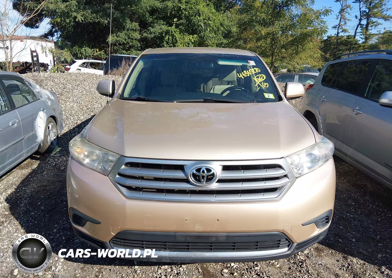 2011 Toyota Highlander Base V6 VIN:5TDBK3EH3BS062981 - 12