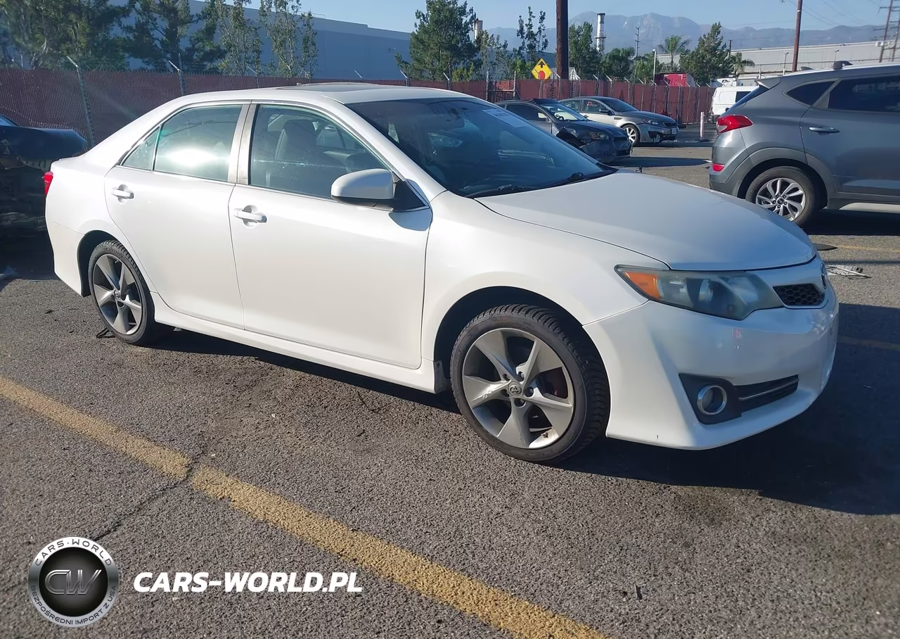 2012 Toyota Camry Se Limited Edition VIN:4T1BF1FK9CU631747 - 1