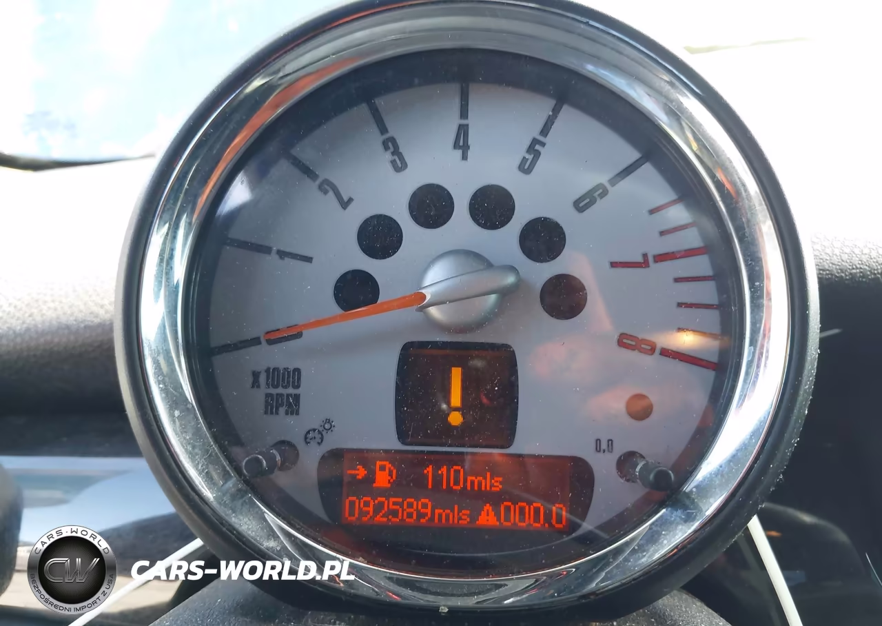 2008 Mini Cooper S VIN:WMWMF73528TT92776 - 7