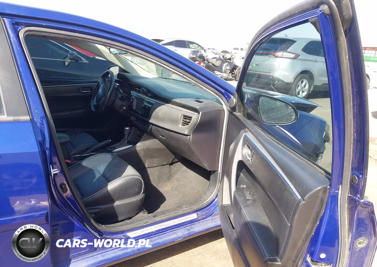 2015 Toyota Corolla S Plus VIN:5YFBURHE8FP298216 - 5