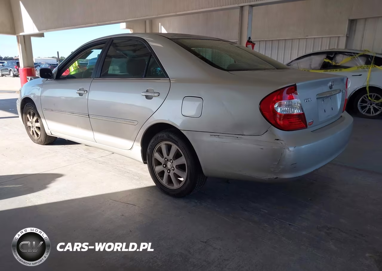 2003 Toyota Camry Xle VIN:4T1BE30K73U250857 - 3