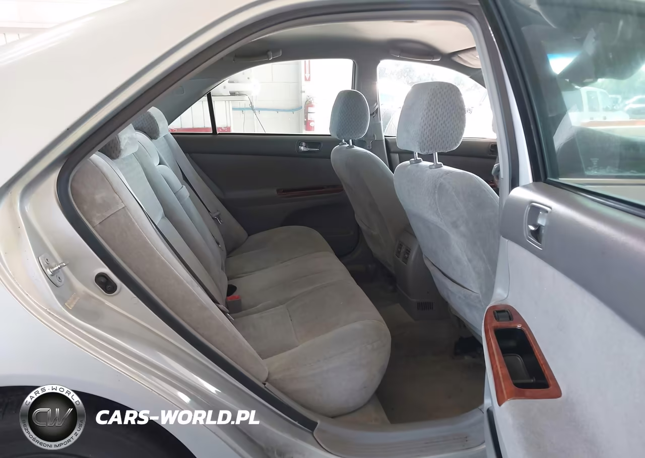 2003 Toyota Camry Xle VIN:4T1BE30K73U250857 - 8